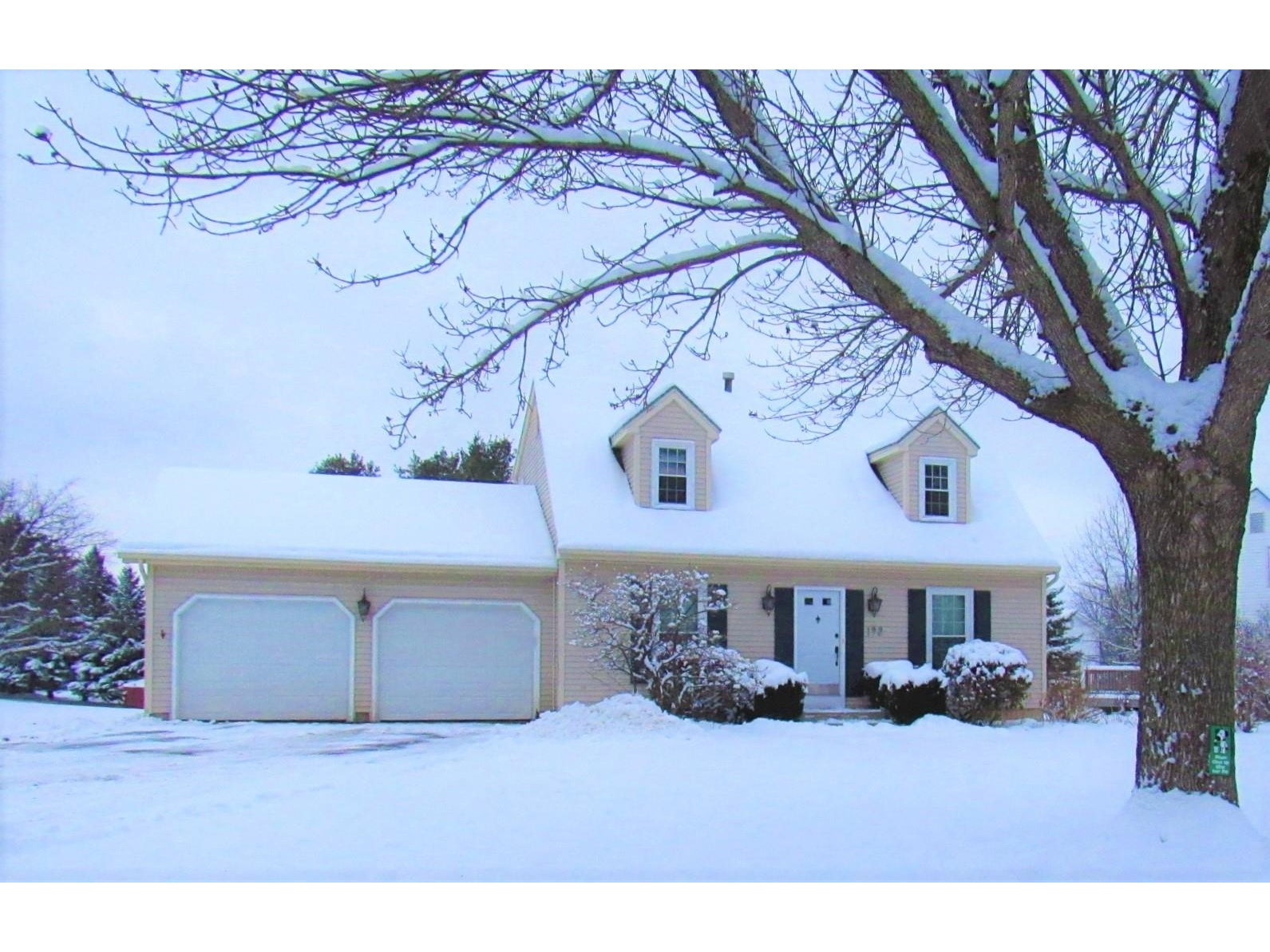 192 Isham Circle