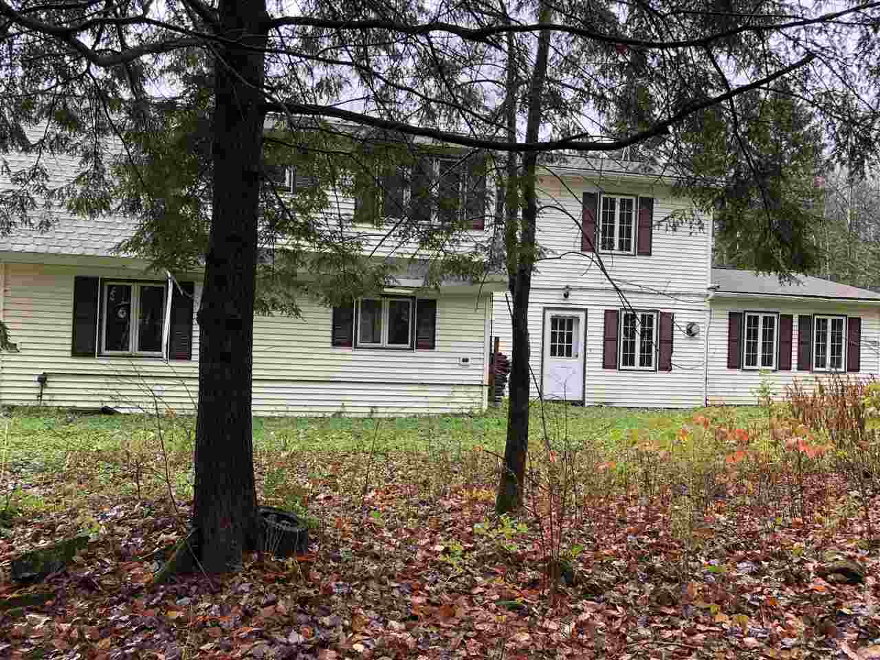 1922 Center Road