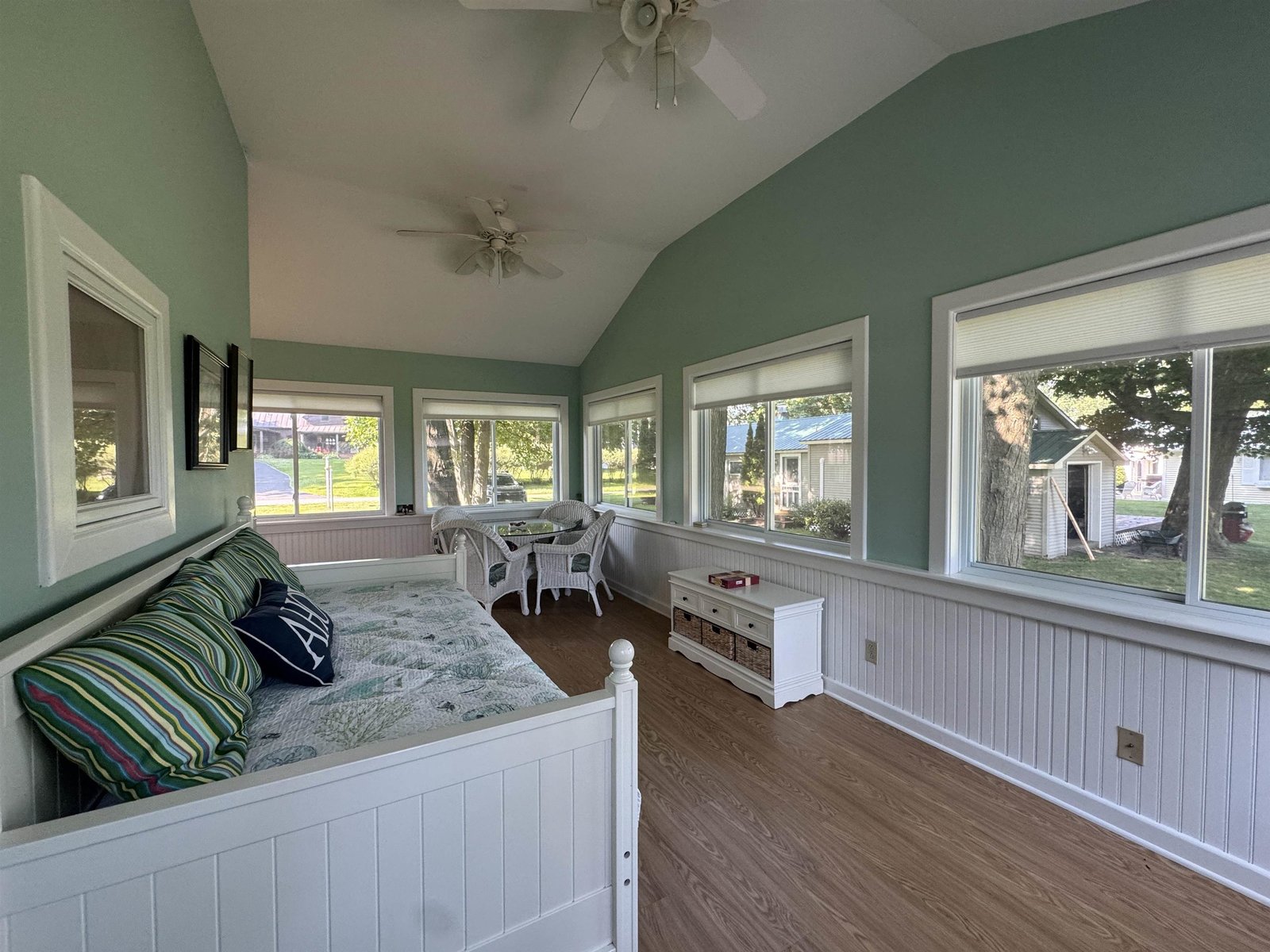 1926 Colchester Point Road