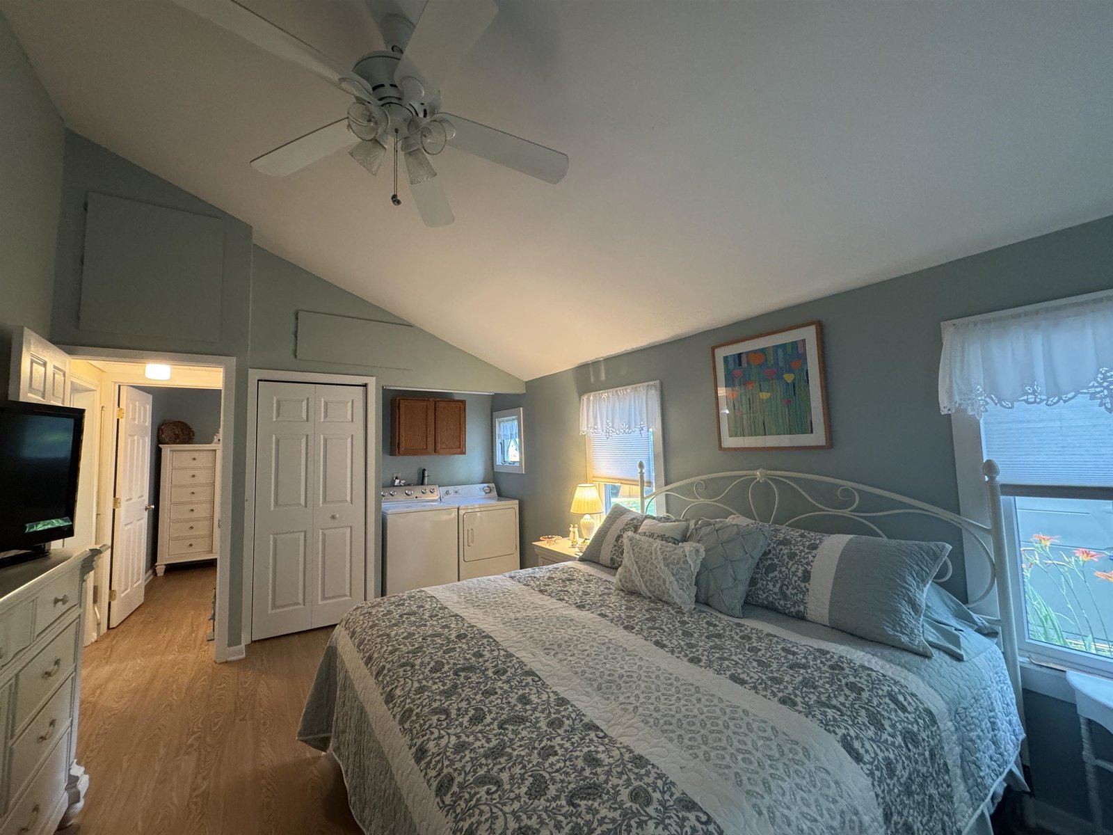 1926 Colchester Point Road