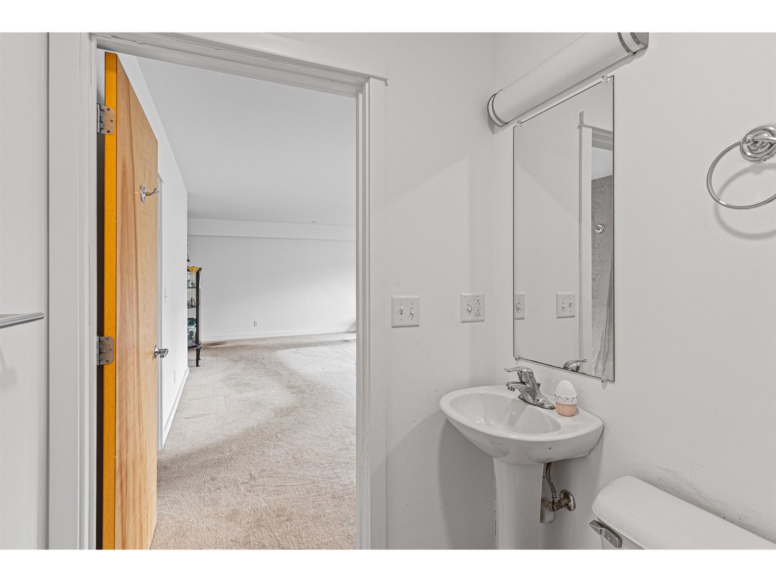 193 St. Paul Street, Unit 101