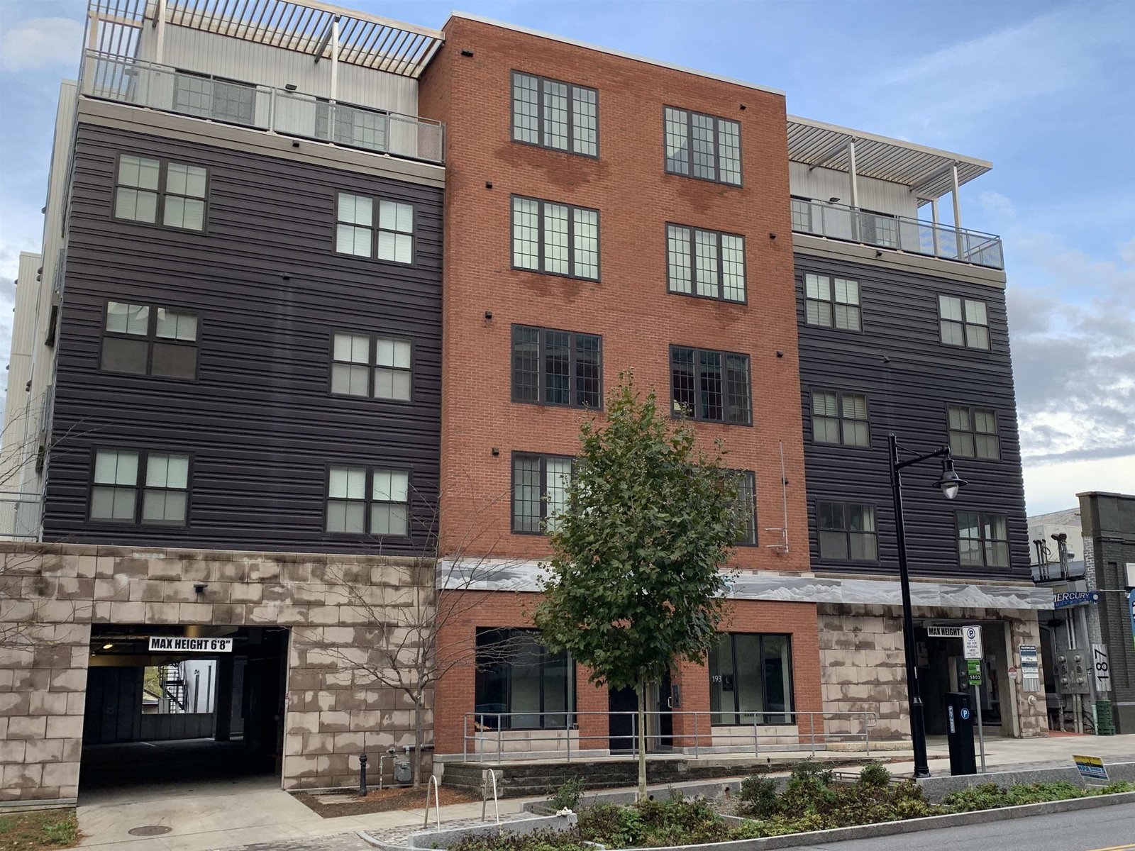193 St. Paul Street, Unit 303