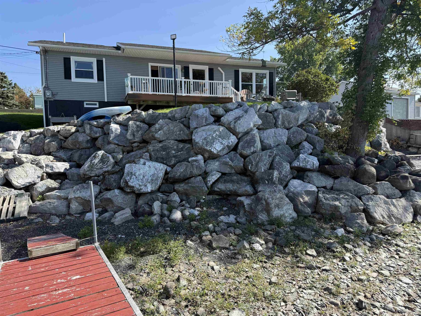 194 Lakewood Drive