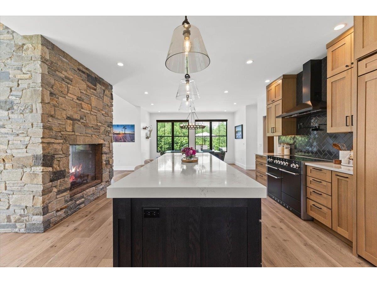 195 Elmore Mountain Road