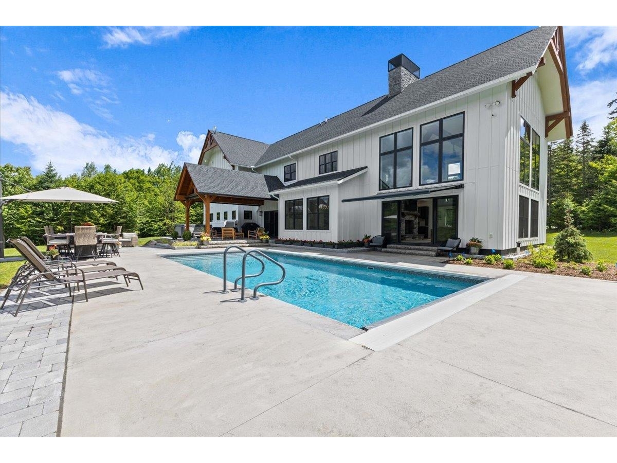 195 Elmore Mountain Road