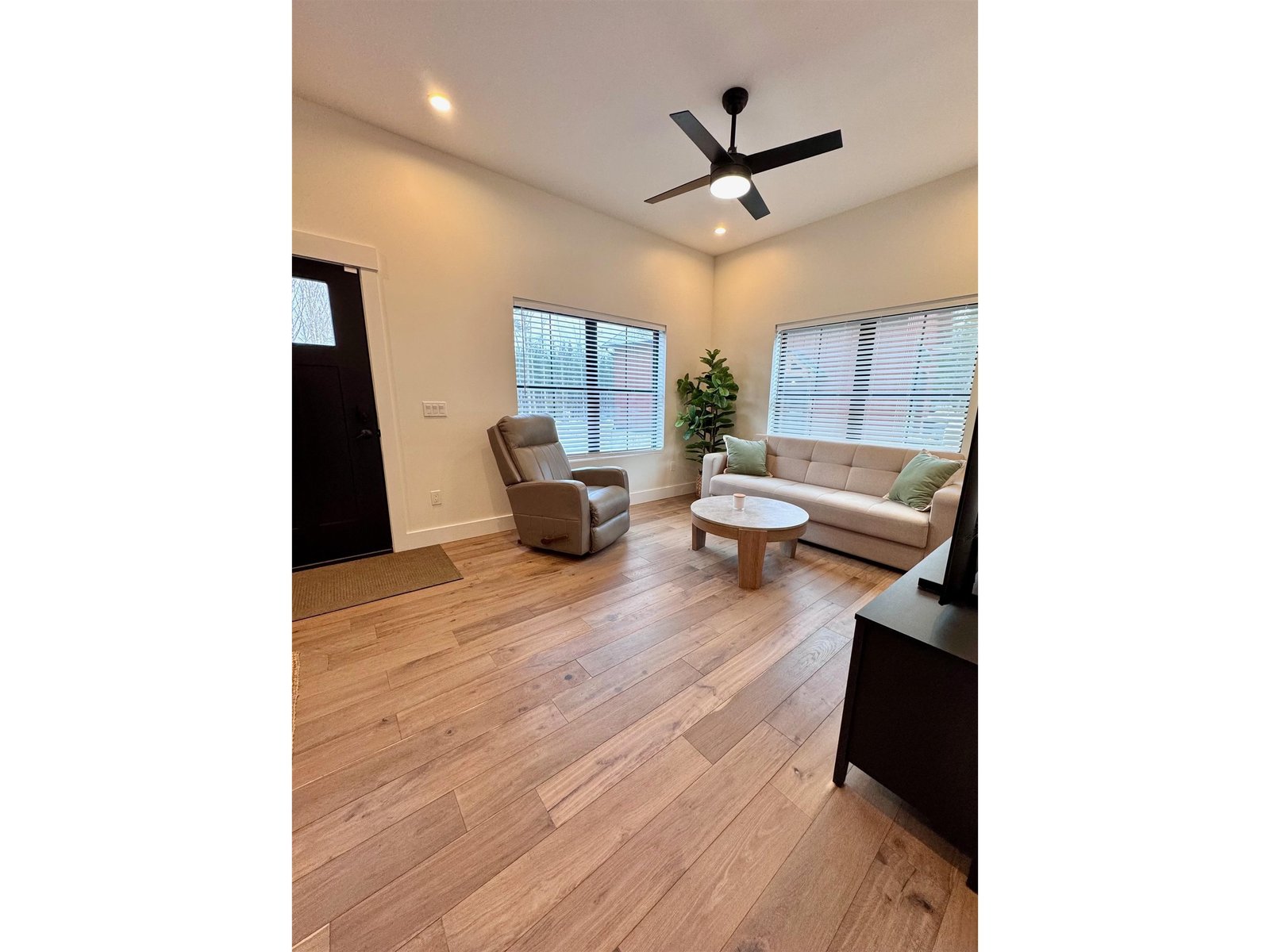 195 Elmore Mountain Road
