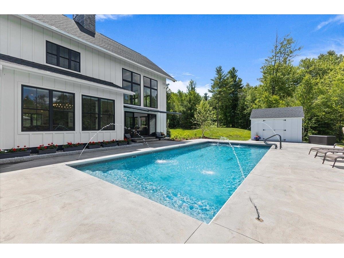 195 Elmore Mountain Road