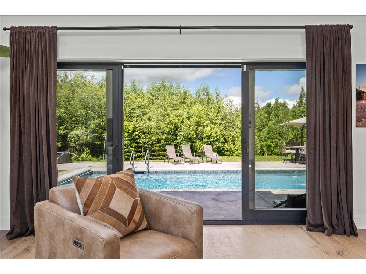 195 Elmore Mountain Road