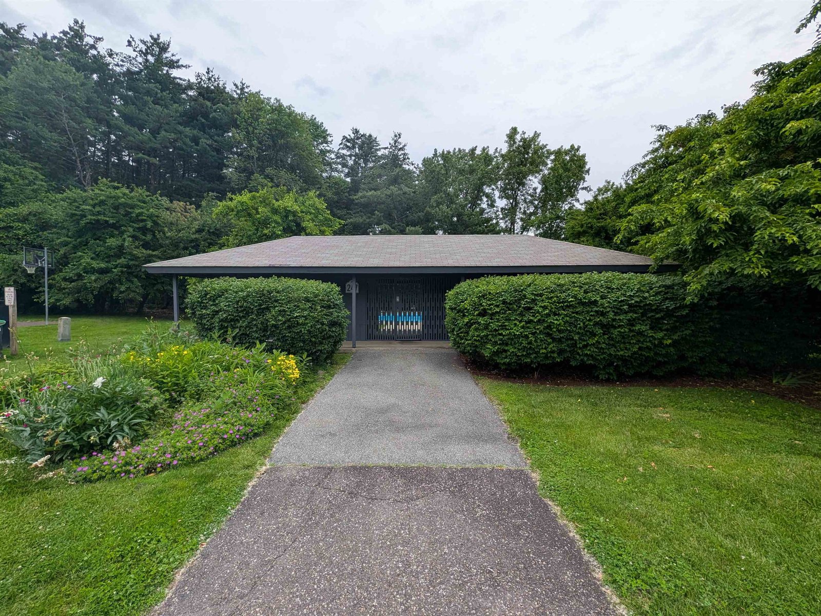 Pool House