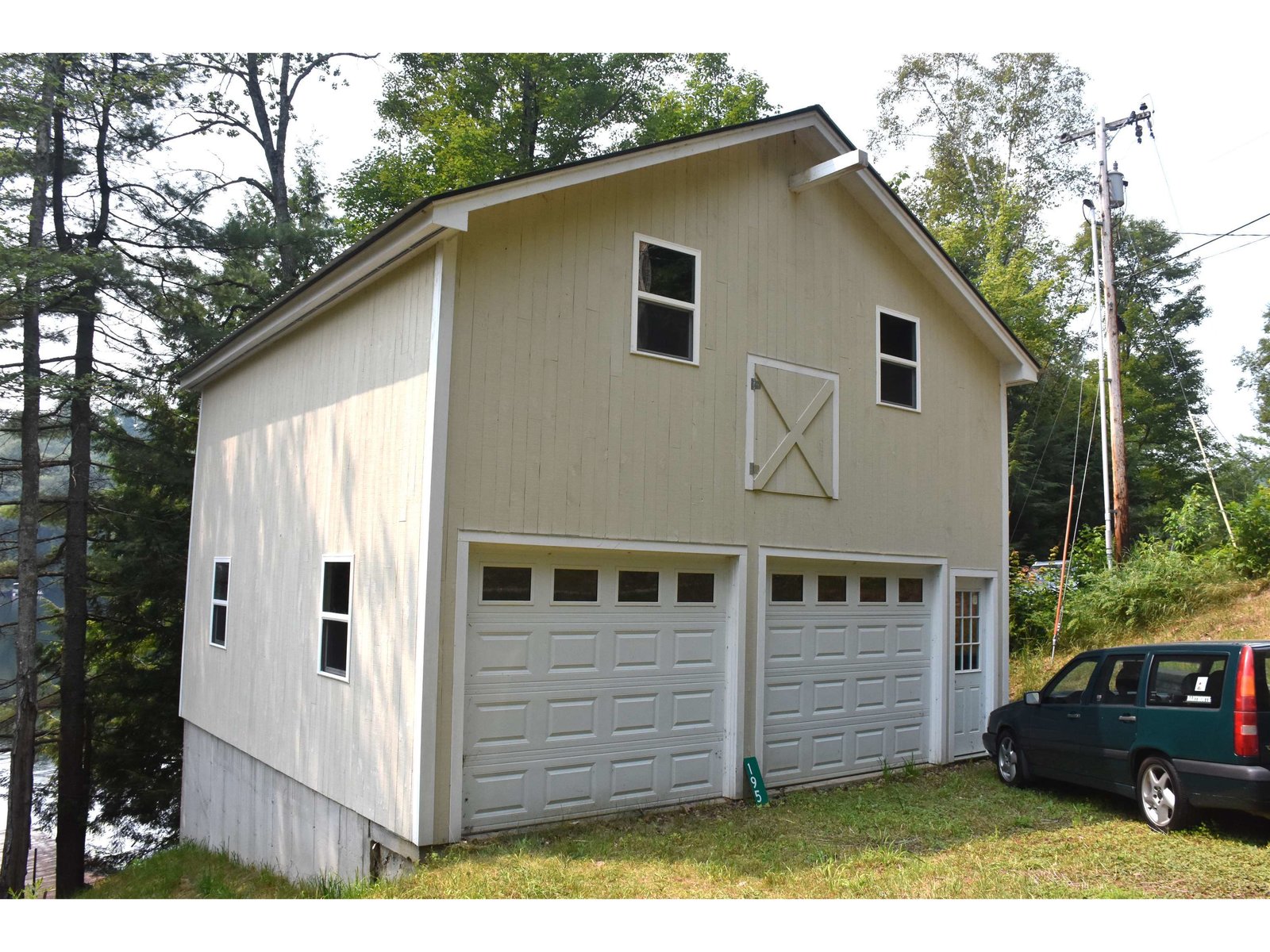 195 Meadow Lane