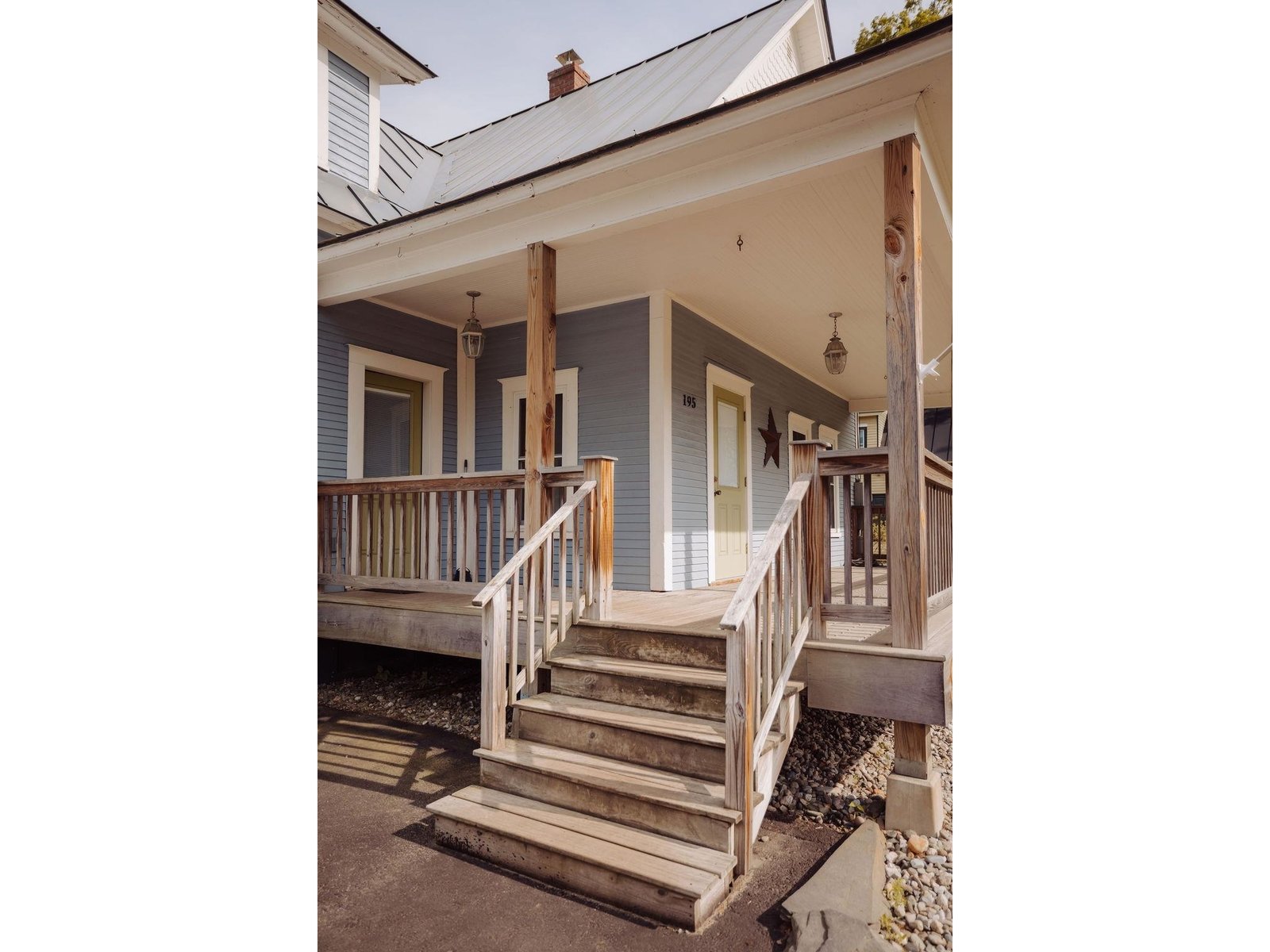 195 River Street, Unit N/A