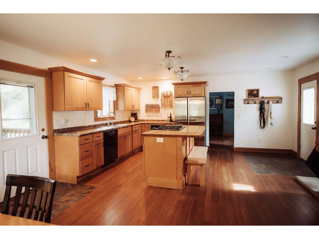 195 River Street, Unit N/A