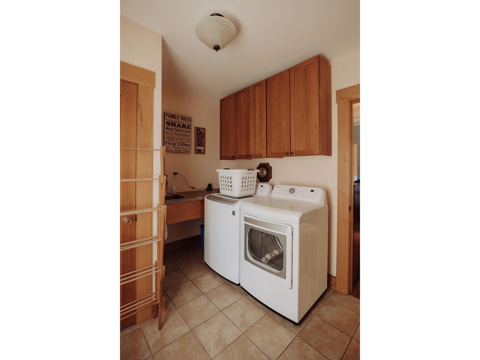 195 River Street, Unit N/A