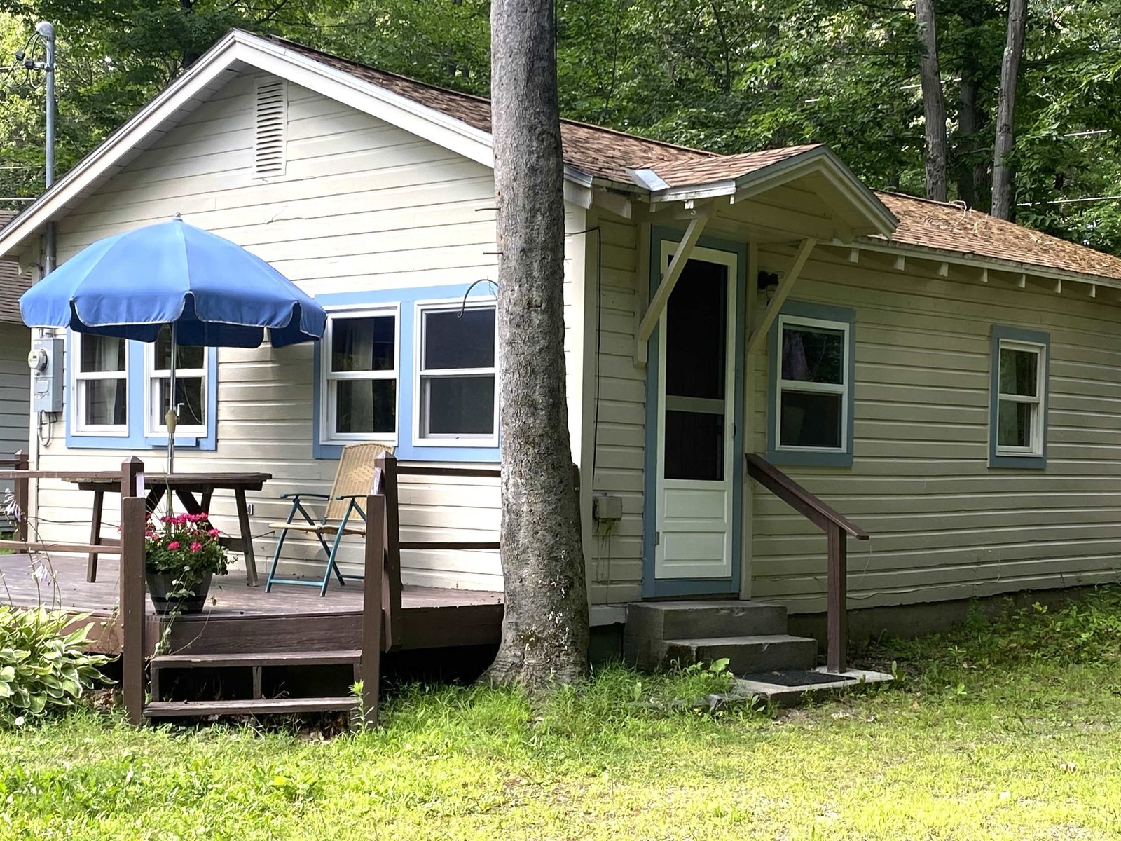 1957 Lake Dunmore Road