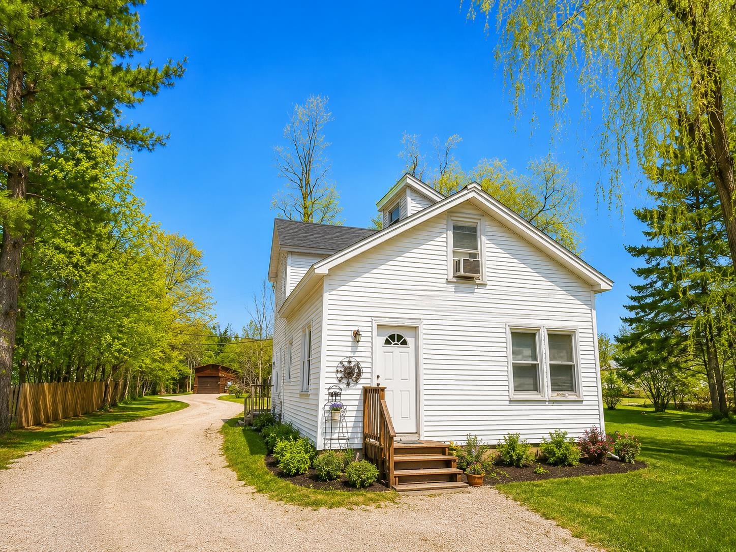 1963 Forest Dale Road