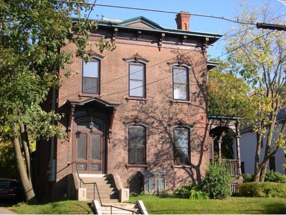 196A South Union Street, Unit A