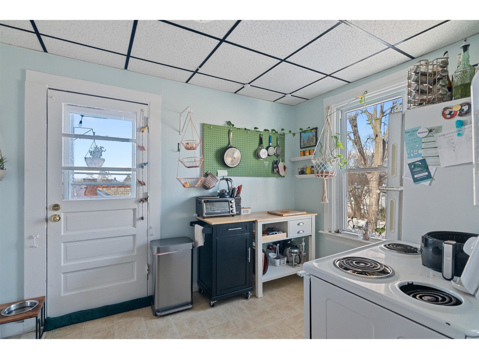 Unit #4 - Kitchen