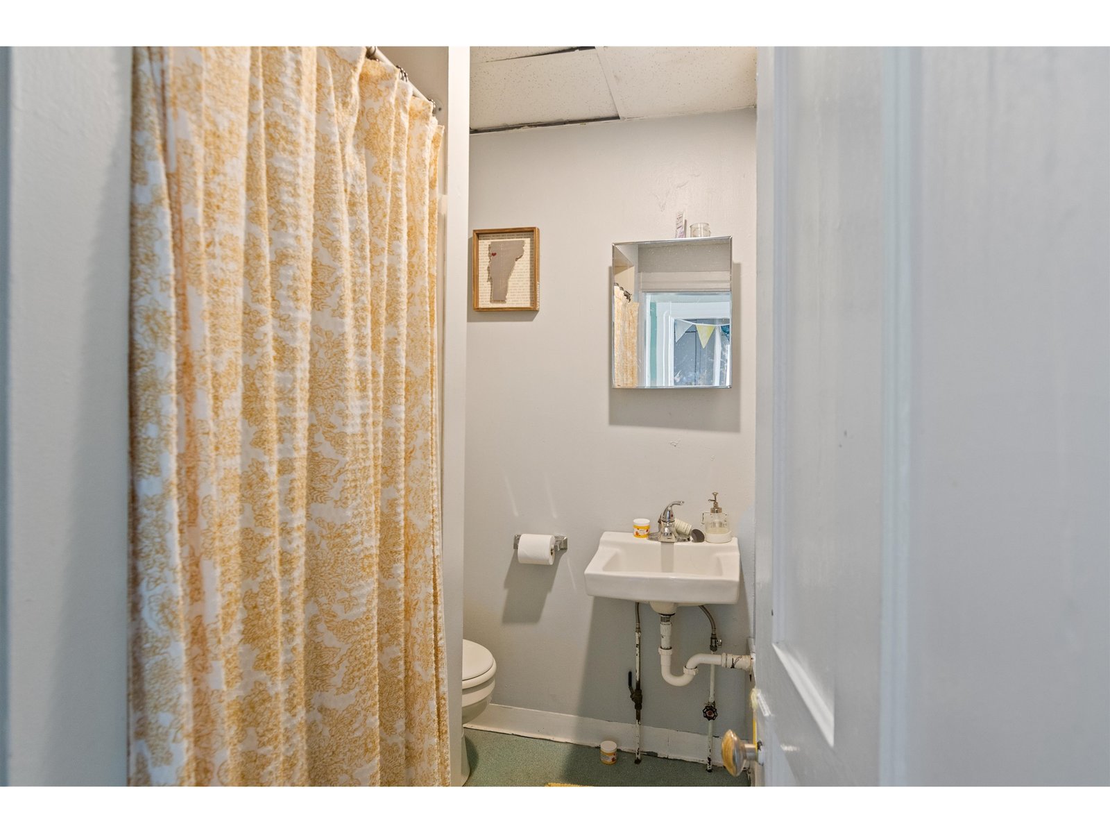 Unit #4 - Bathroom