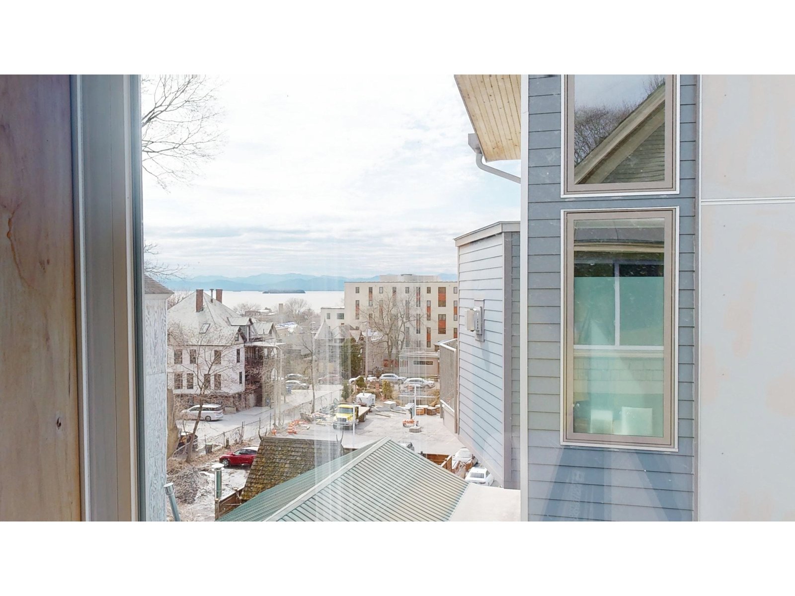197 South Winooski Avenue, Unit 4