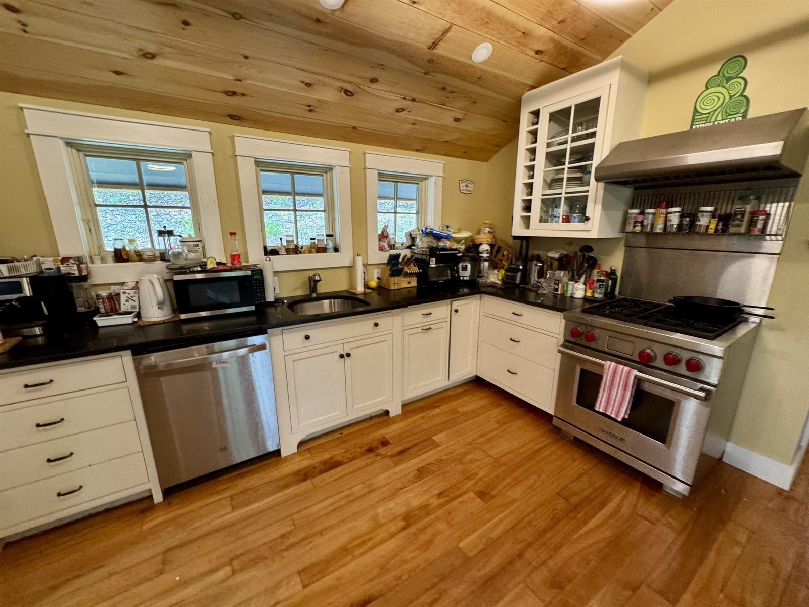 198 Brackett Road