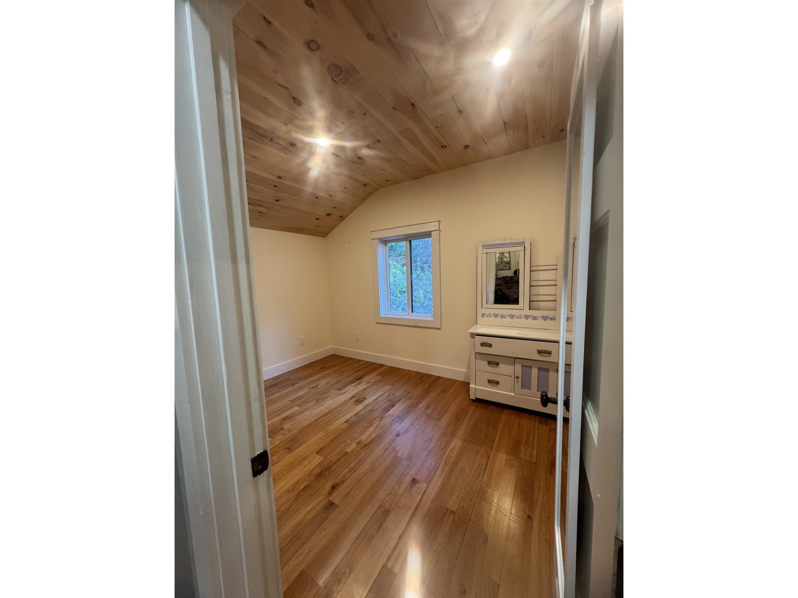 198 Brackett Road