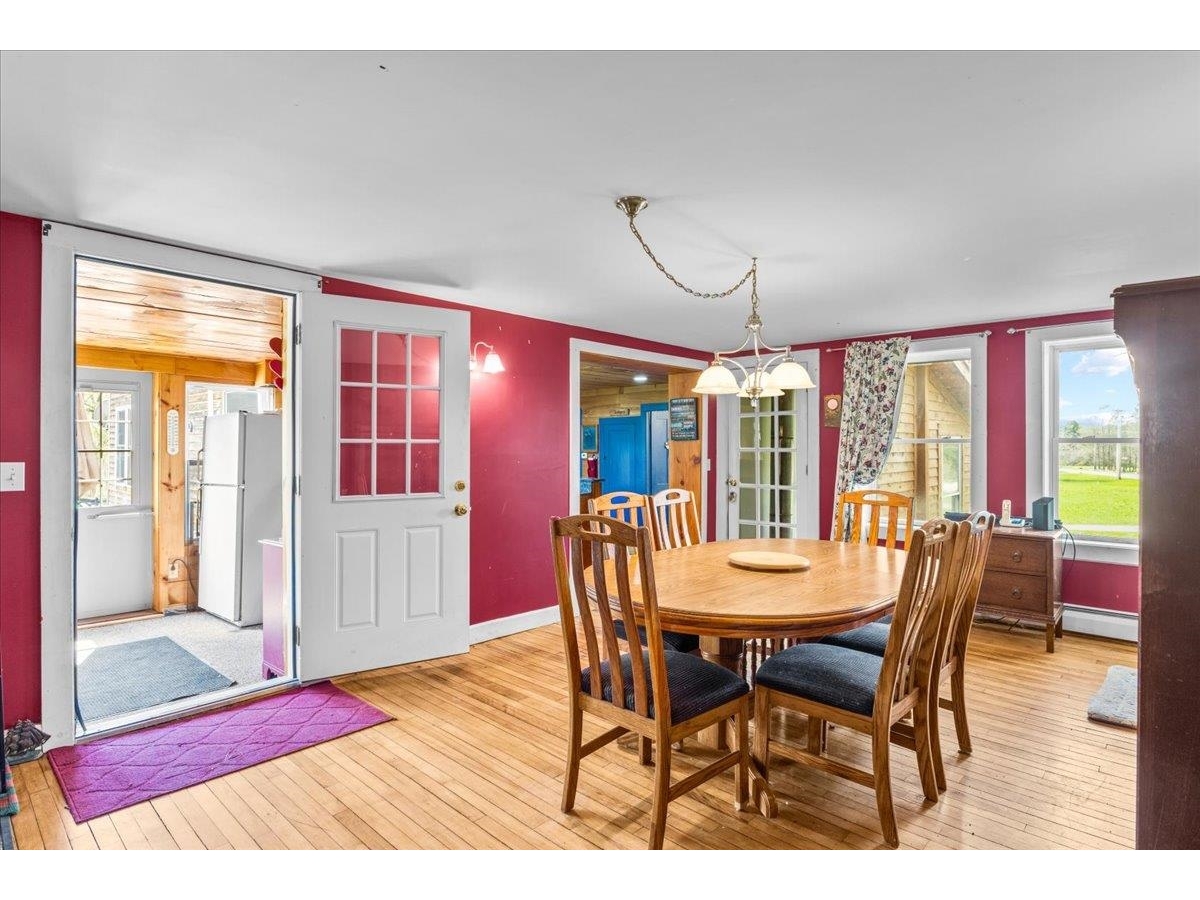198 River Road