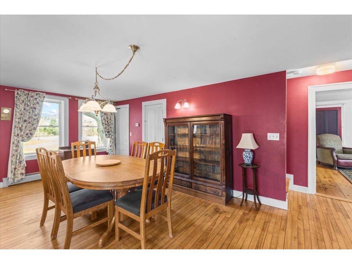 198 River Road