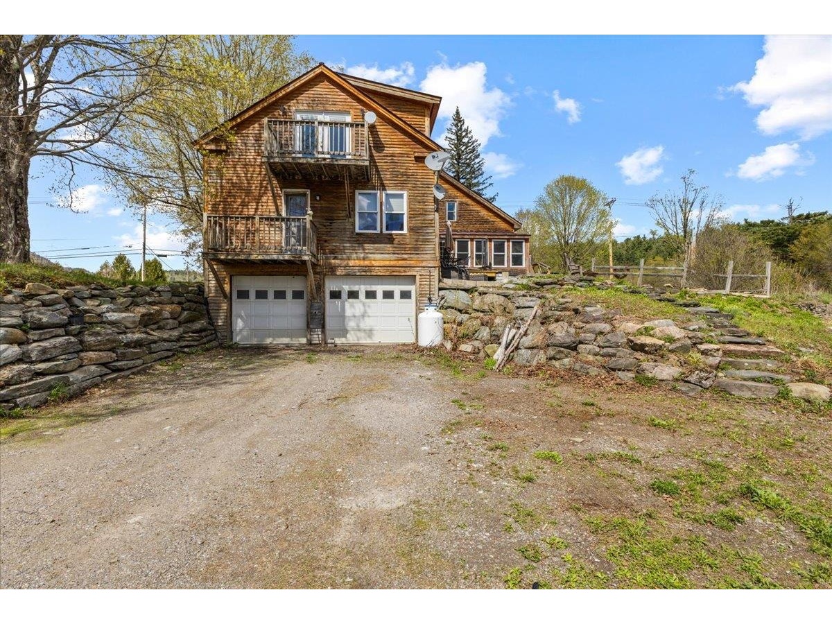 198 River Road