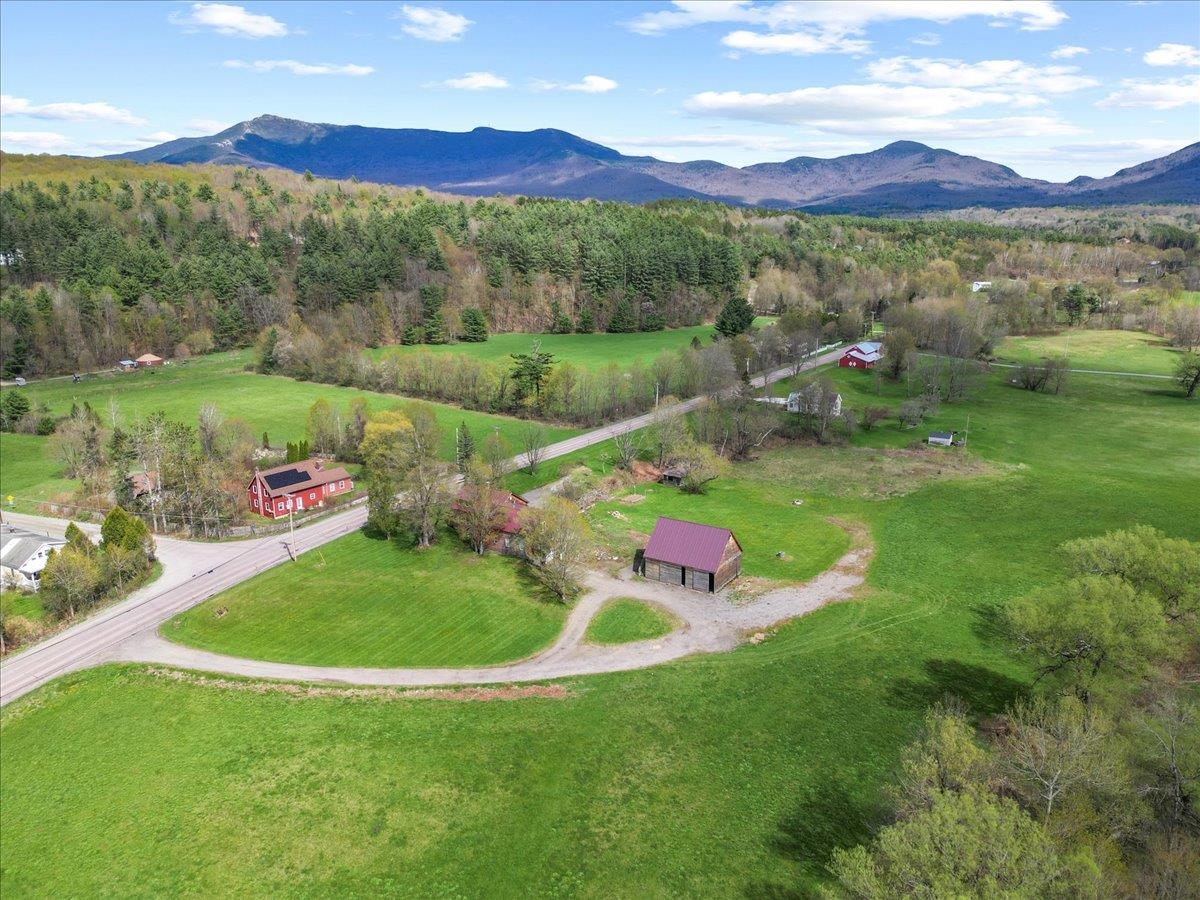198 River Road