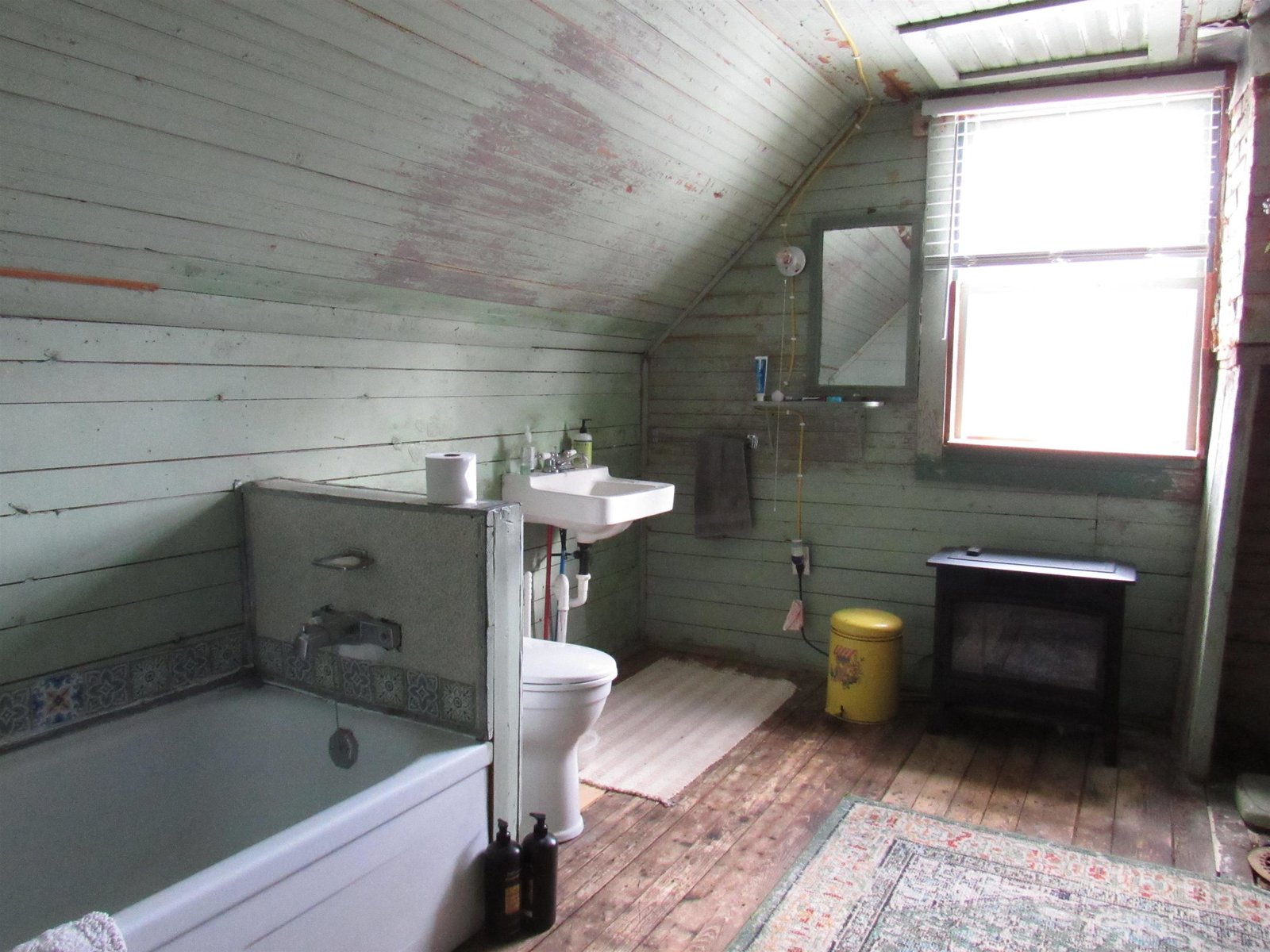 Full Bath