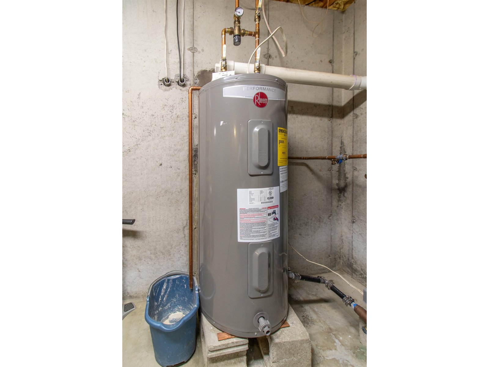 Electric Water Heater