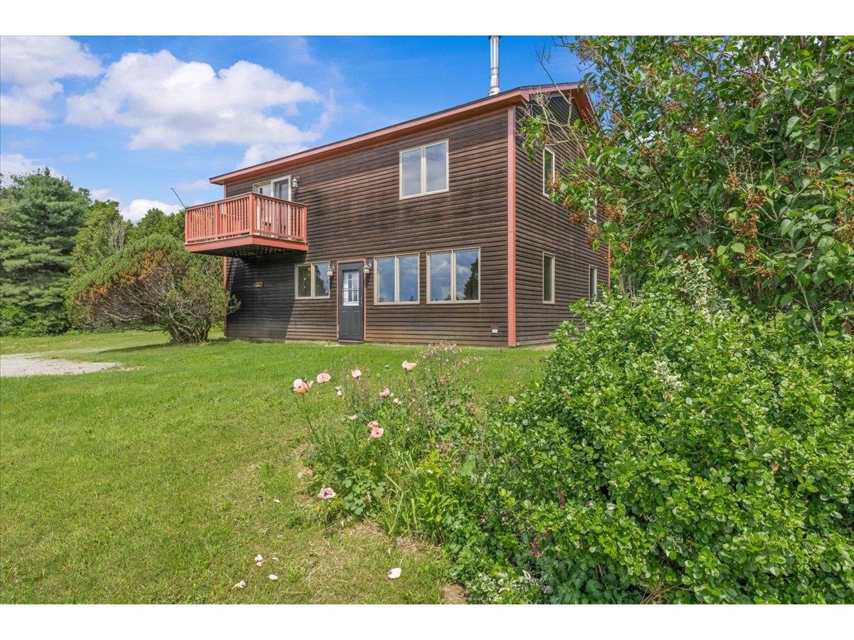 1992 West Hill Road, Stowe