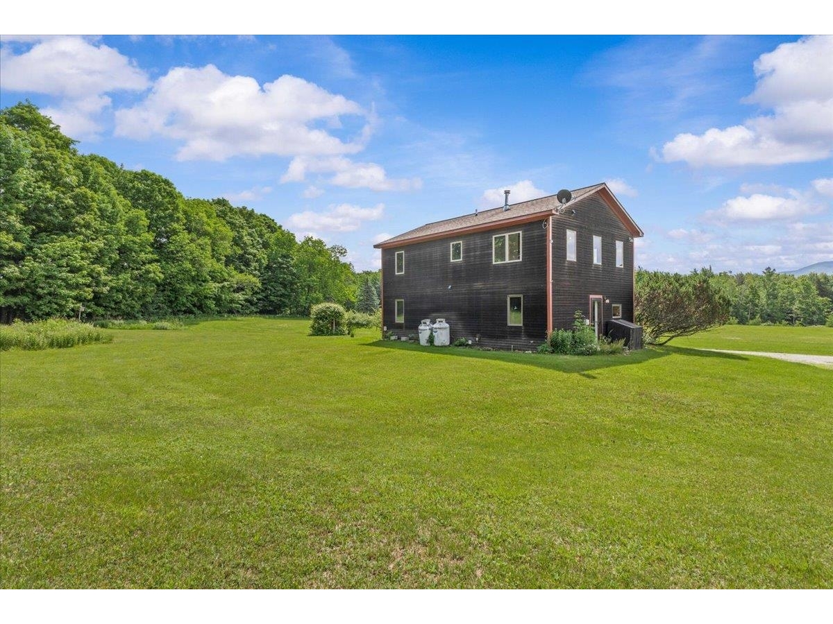 1992 West Hill Road