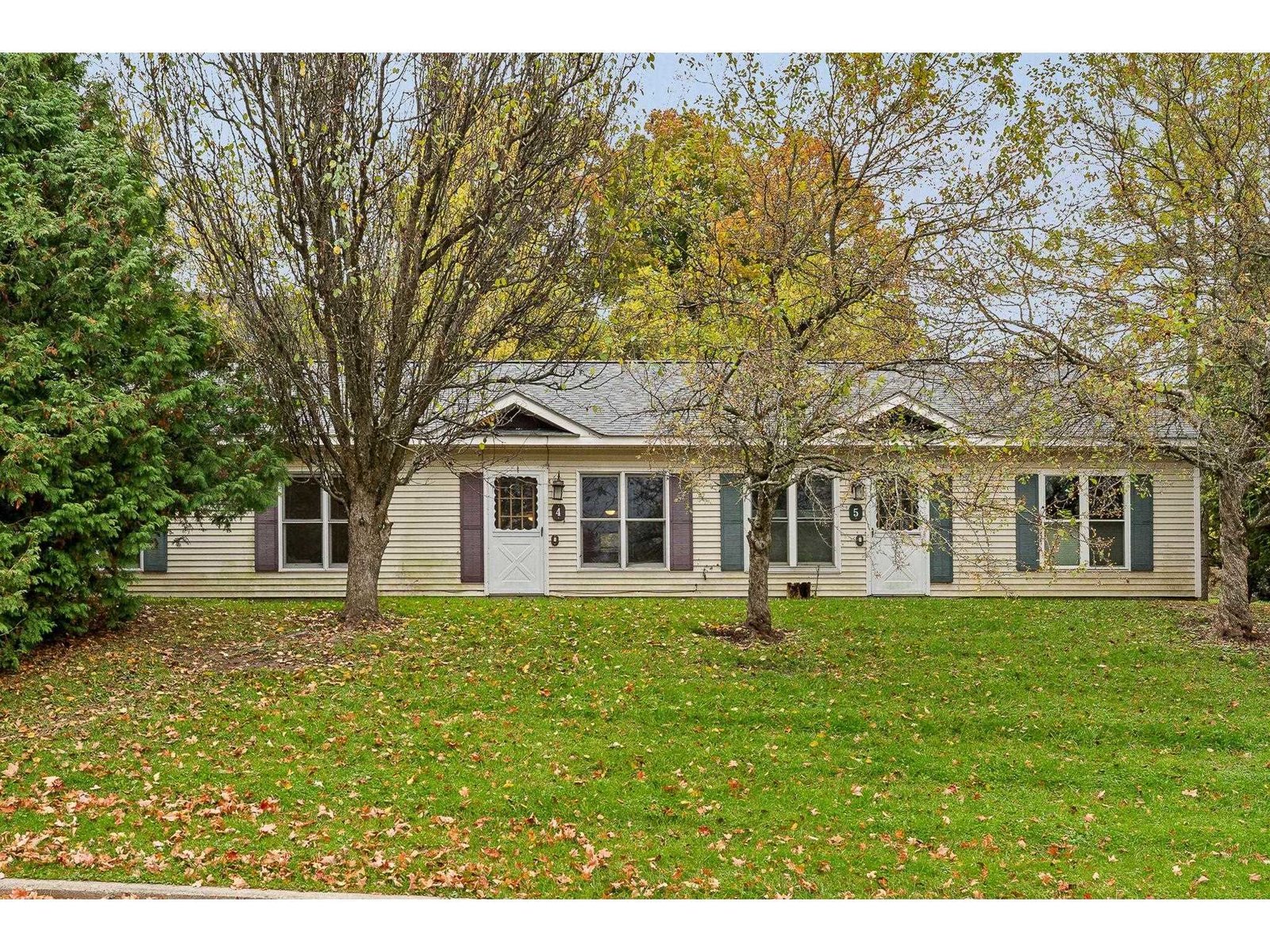2 Alden Place, Unit 4