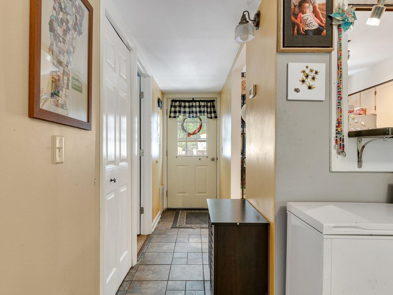 2 Alden Place, Unit 1
