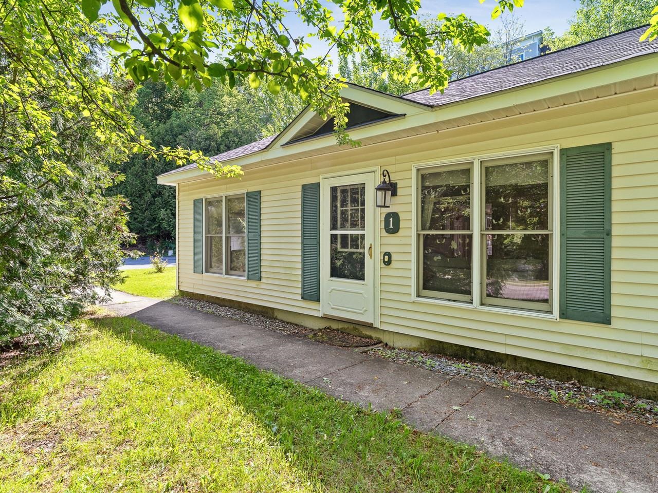 2 Alden Place, Unit 1