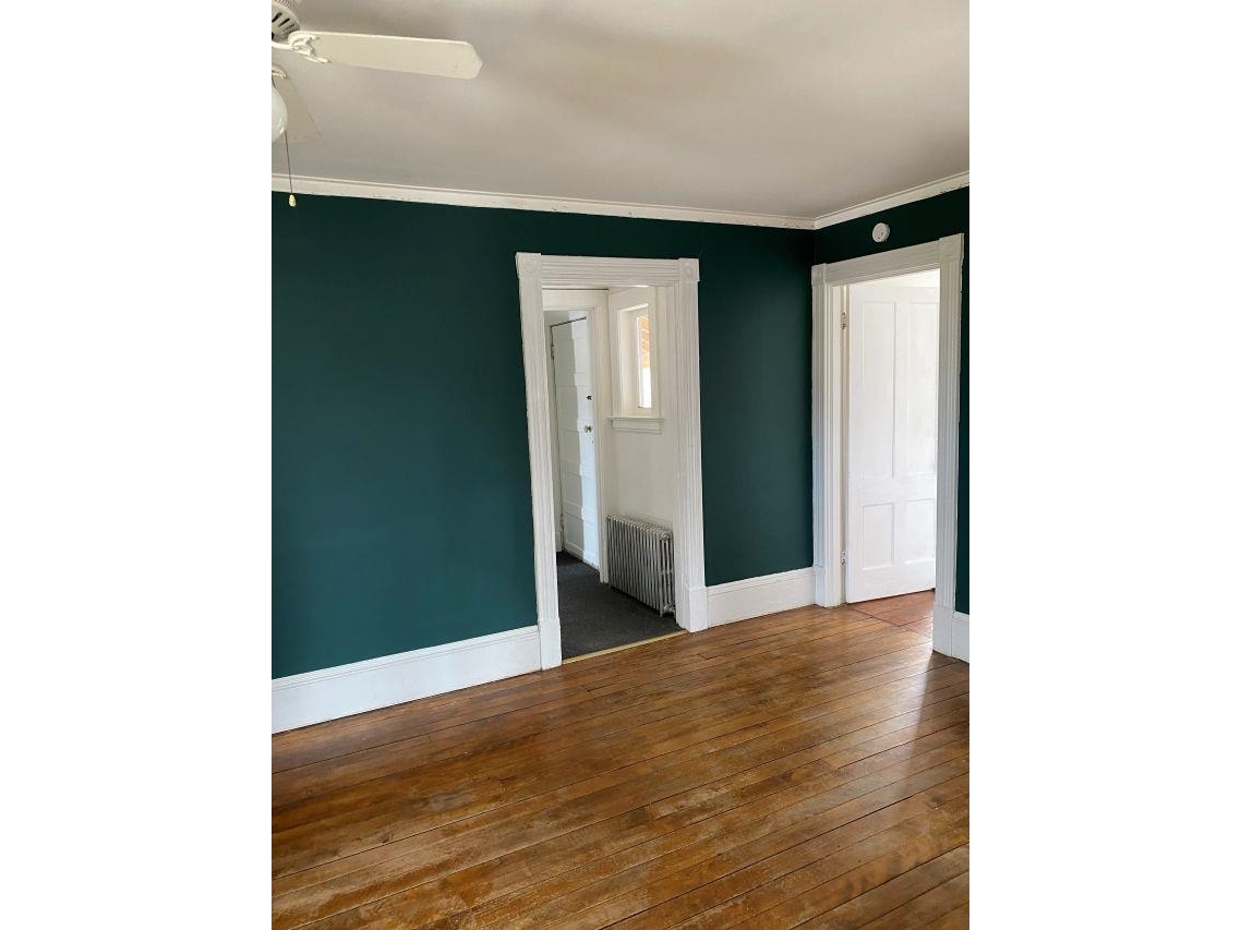 UP LIVING ROOM