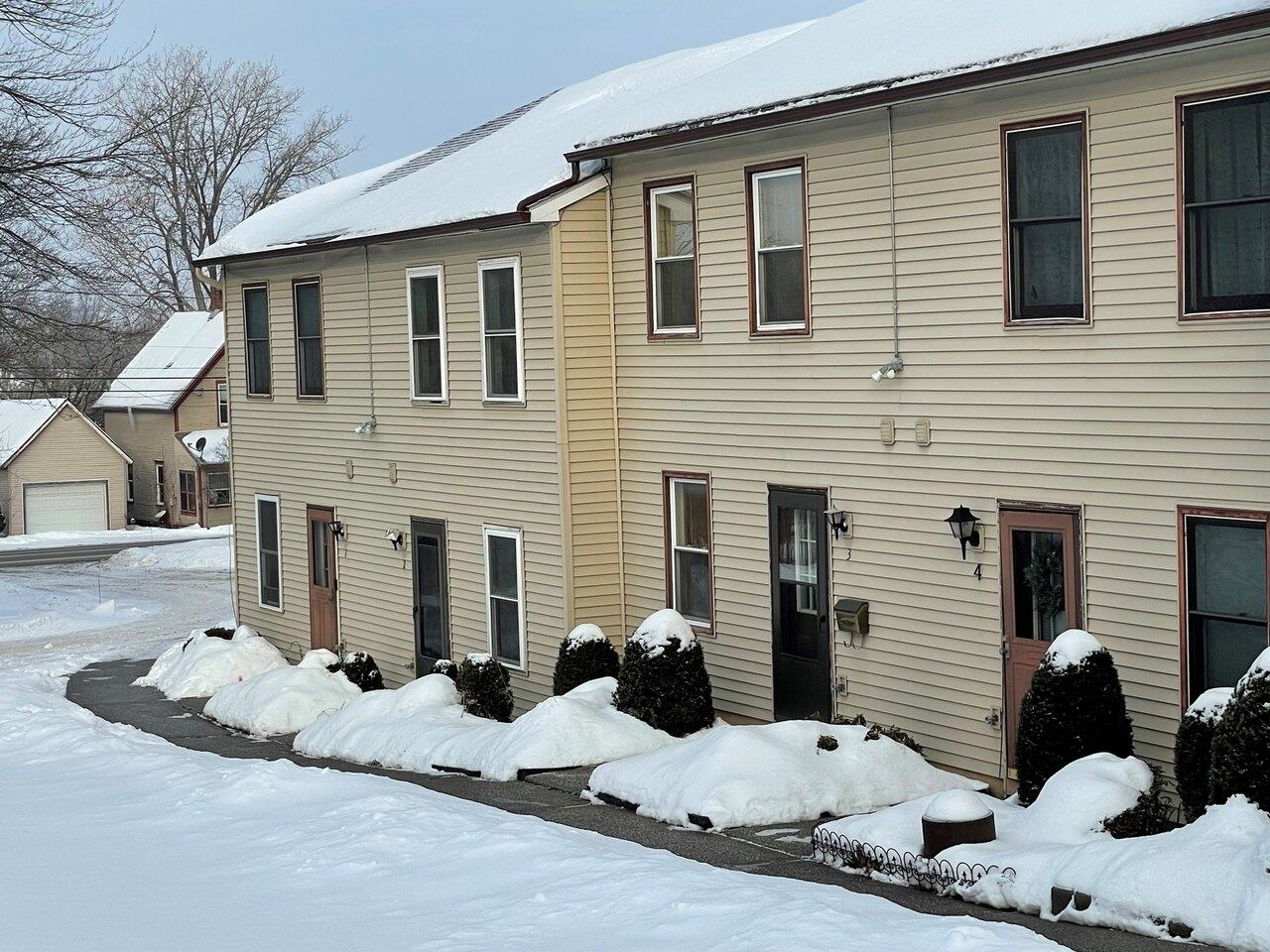 2 Cherry Tree Court