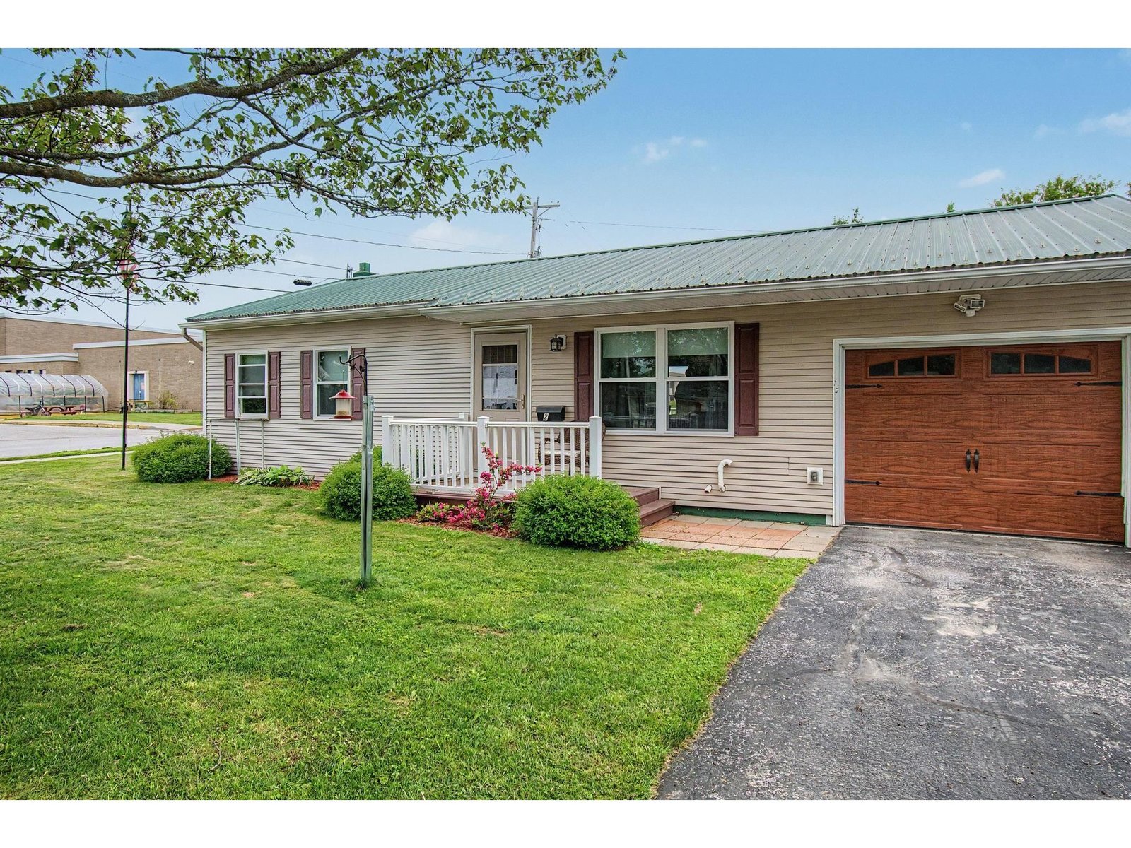 2 Finn Avenue