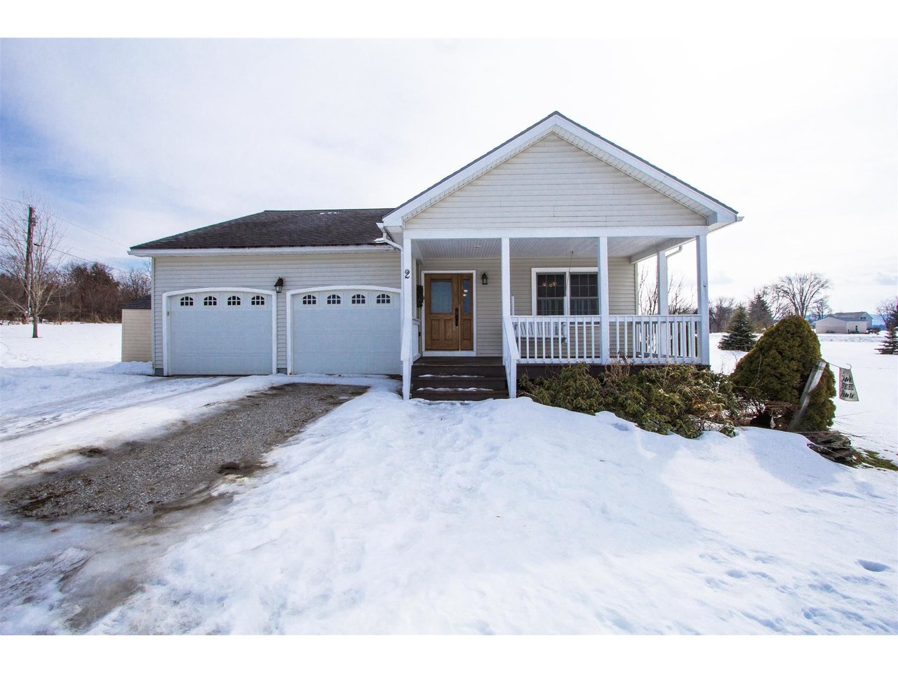 2 Glen Ridge Lane