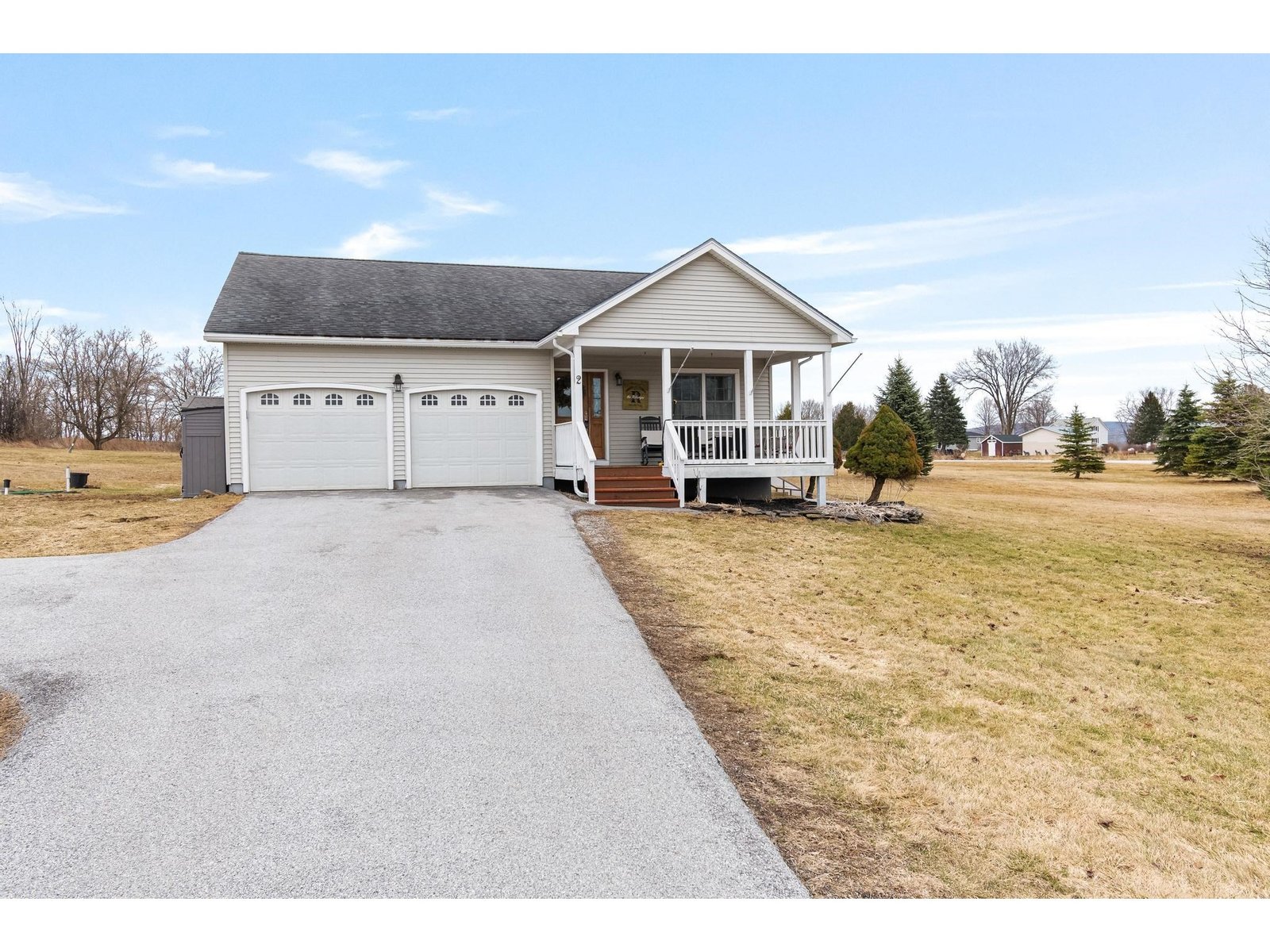 2 Glen Ridge Lane