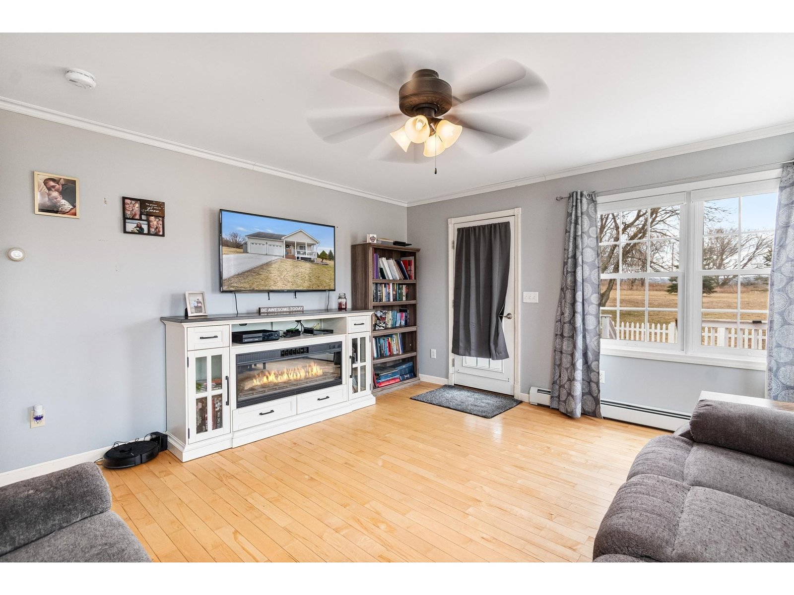 2 Glen Ridge Lane