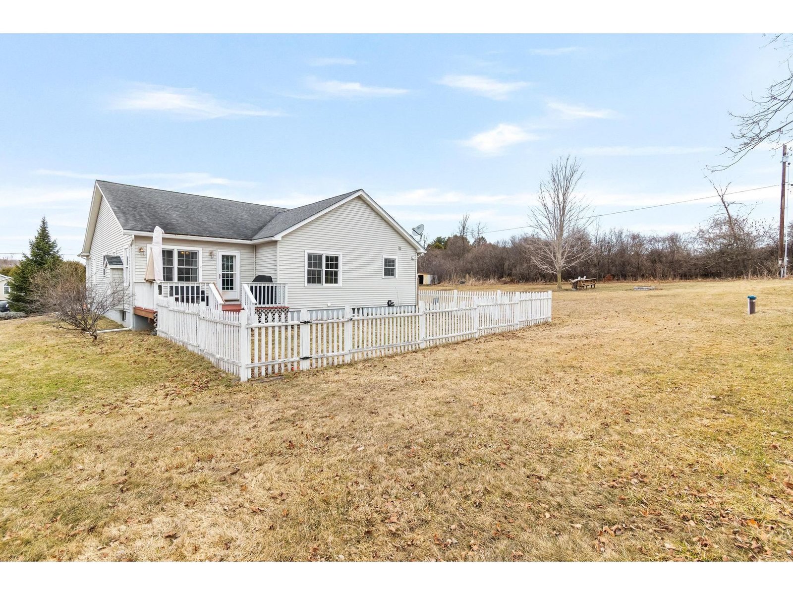 2 Glen Ridge Lane