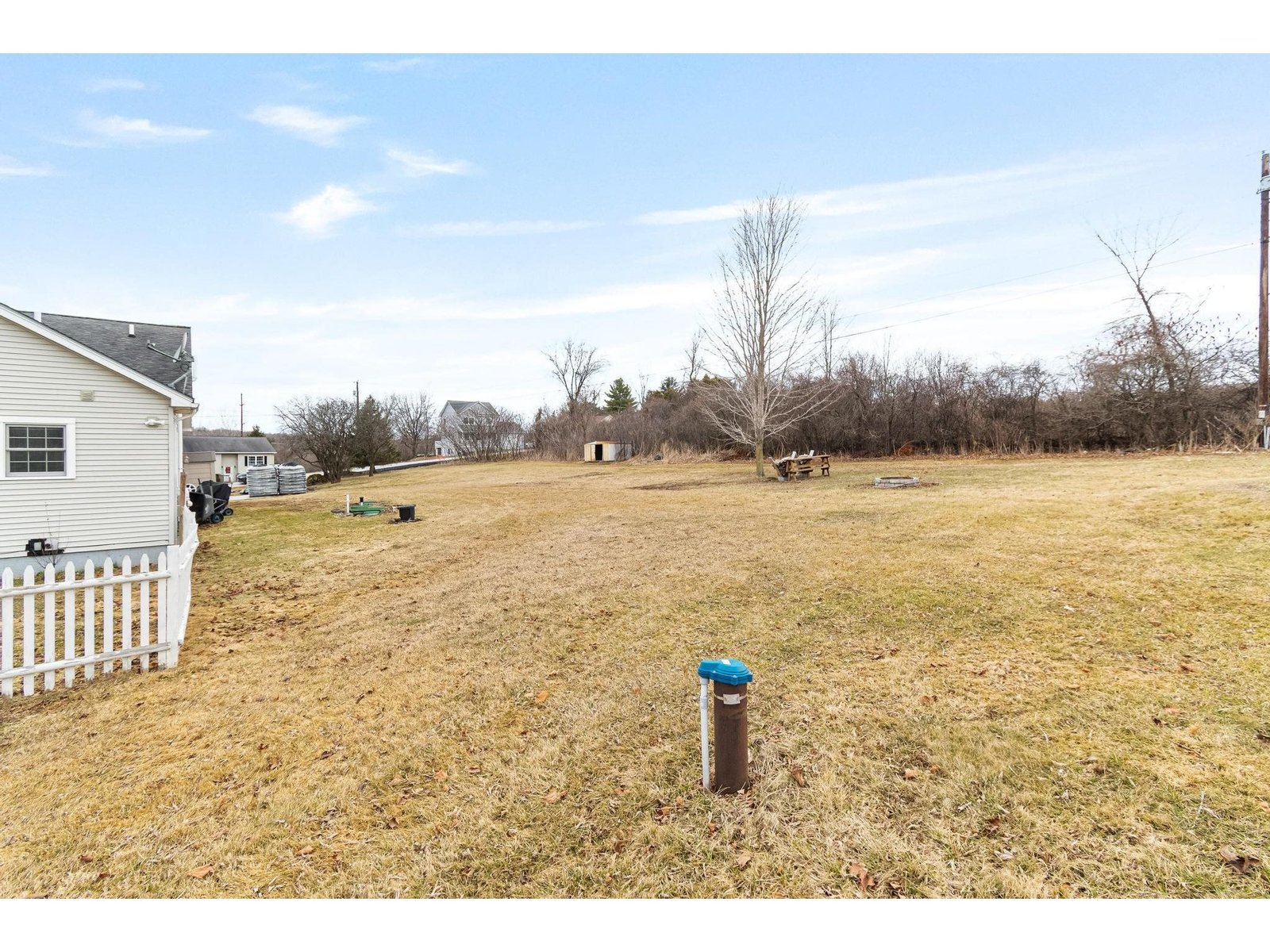 2 Glen Ridge Lane