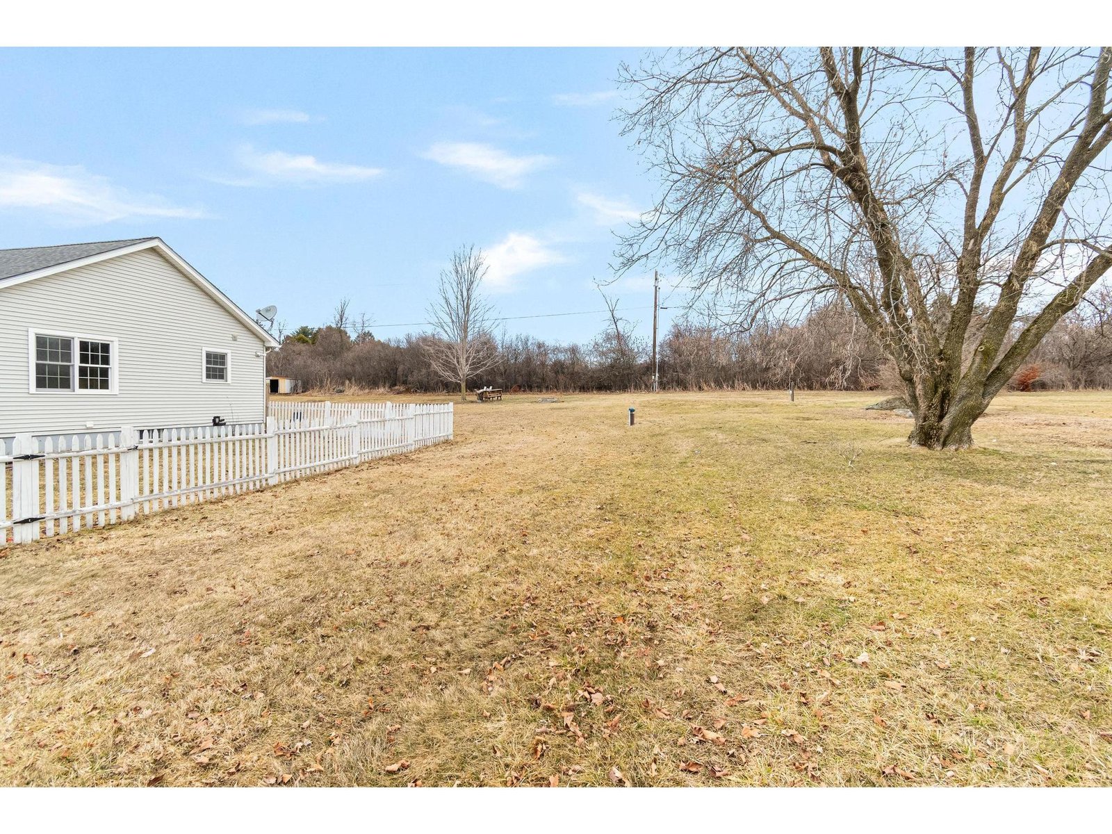 2 Glen Ridge Lane