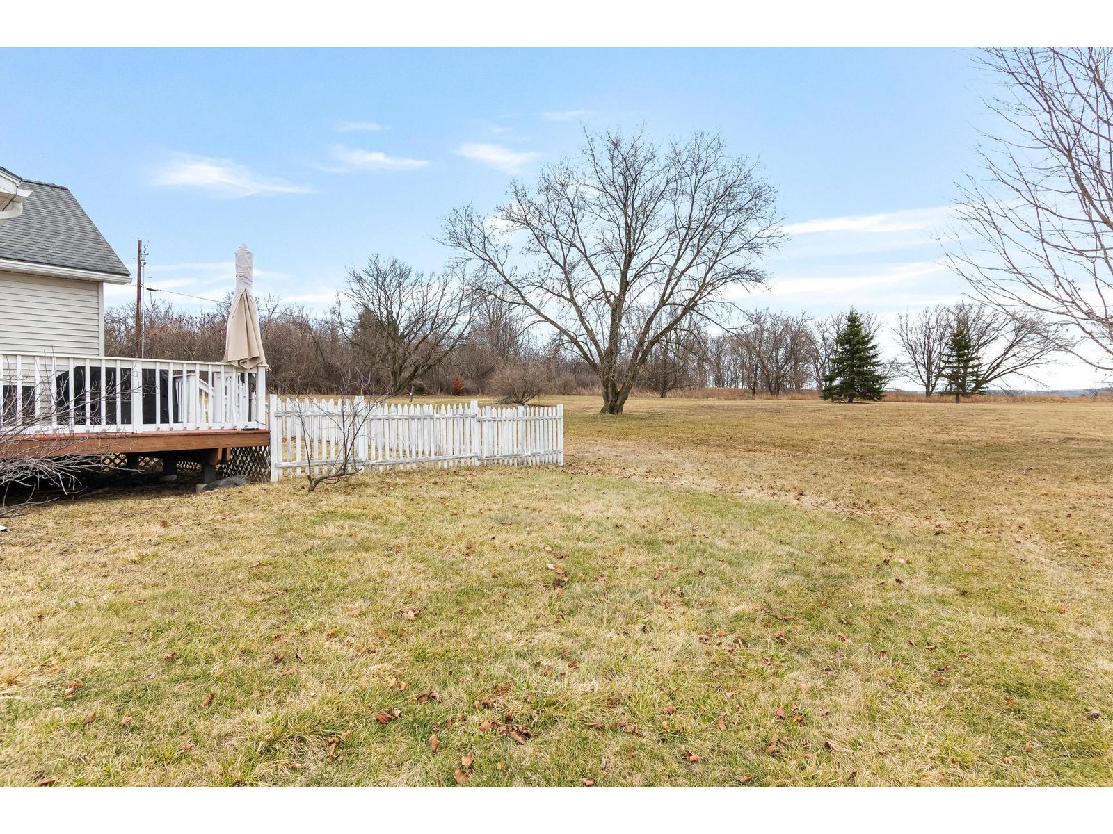 2 Glen Ridge Lane