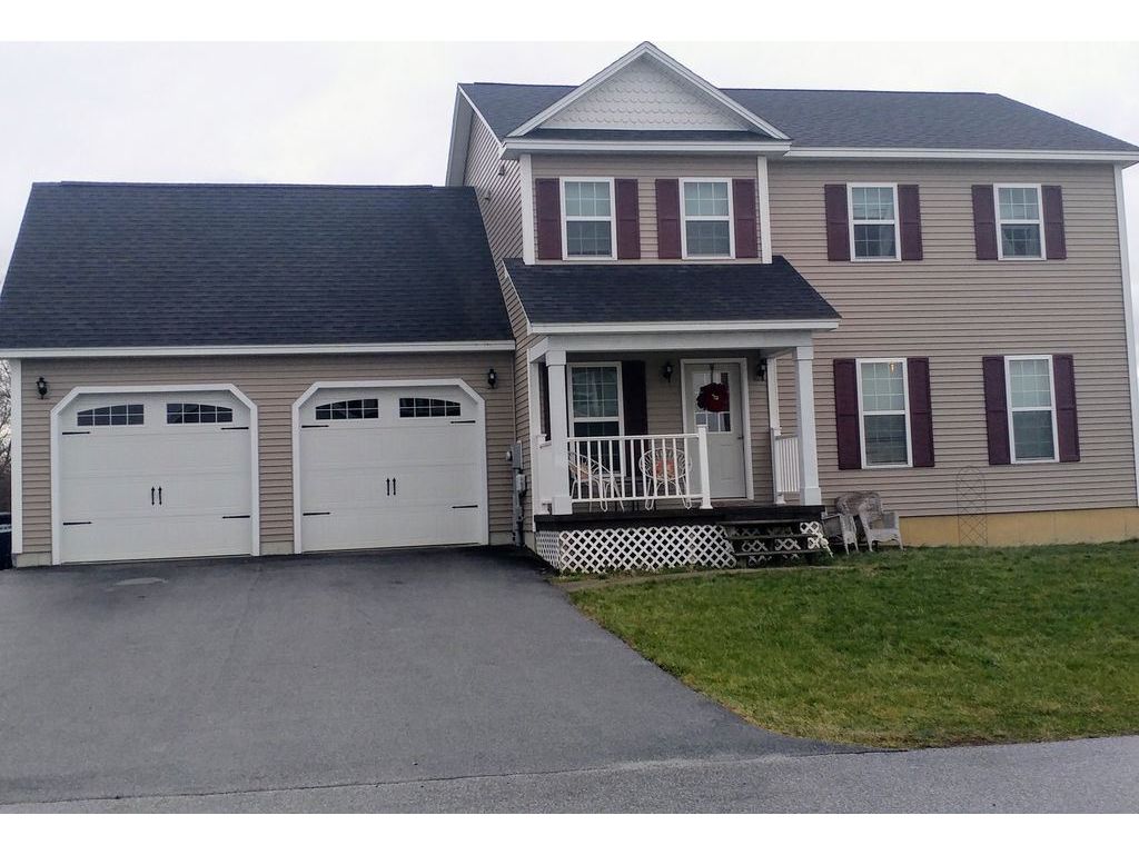 2 Hathaway Shore Estate