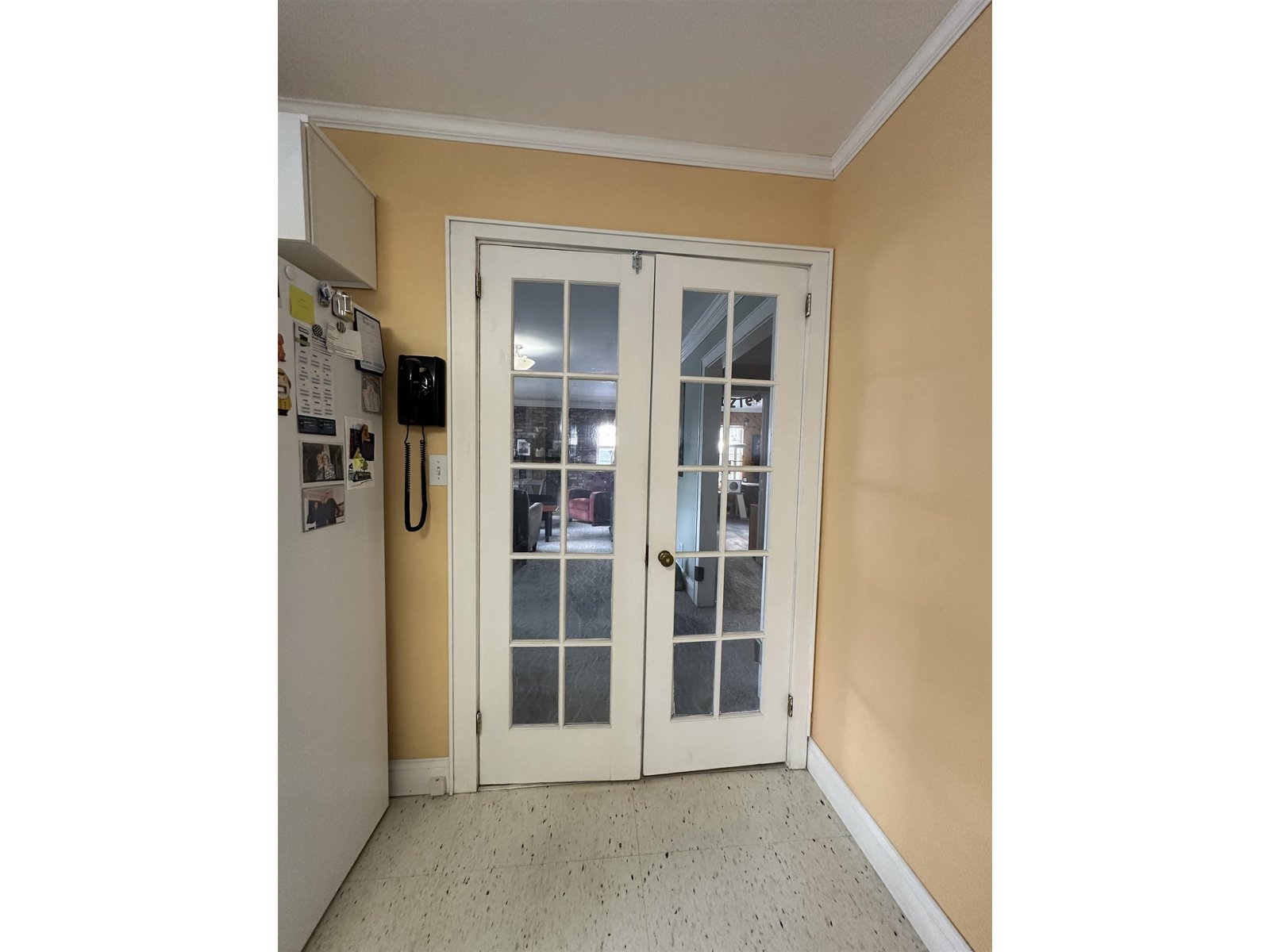 2 Hillcrest Road
