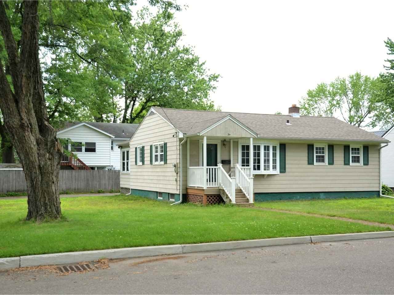 2 Lapointe Street