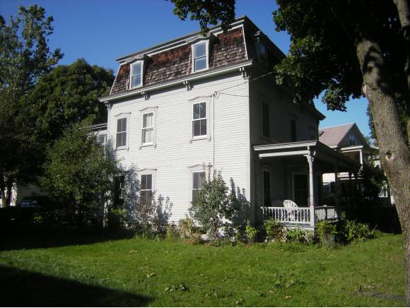 2 Loomis Street